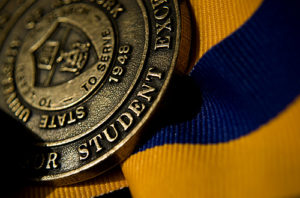 chancellors-award-for-student-excellence