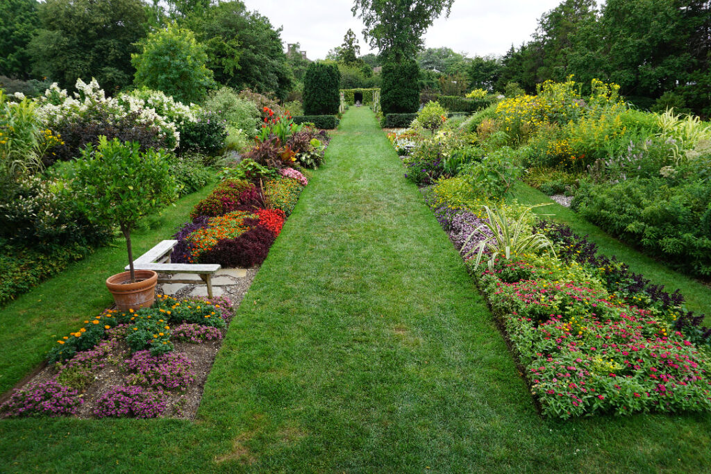 teaching gardens